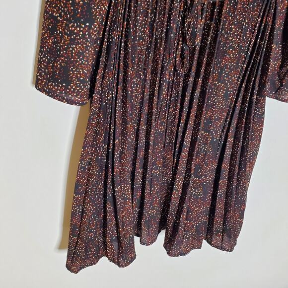 Suzanne Betro abstract pleated dress with tie backs Size medium  New with tags - Picture 4 of 9